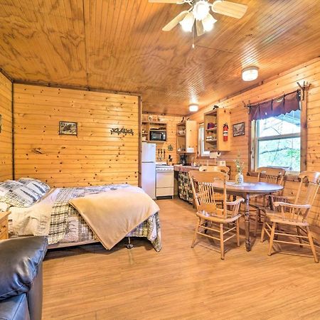 Rustic Davis Cabin Less Than Half Mile To Turner Falls! 외부 사진